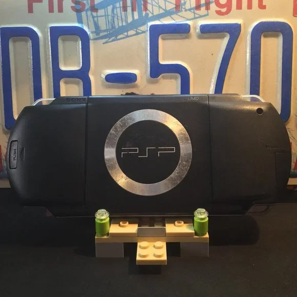 Sony PSP 1001 ALL BLACK (NOT white) Charger & Games Installed - Picture 3 of 12